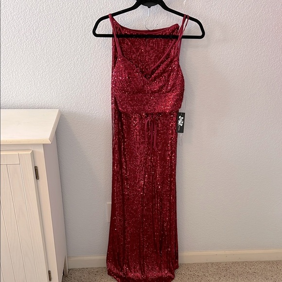 Jump Apparel Glamorous Sequin Crop Top Gown - Picture 1 of 7
